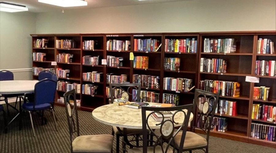 Berkshire Lakes Master Clubhouse Library